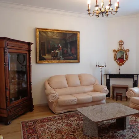 Marie Therese Apartment